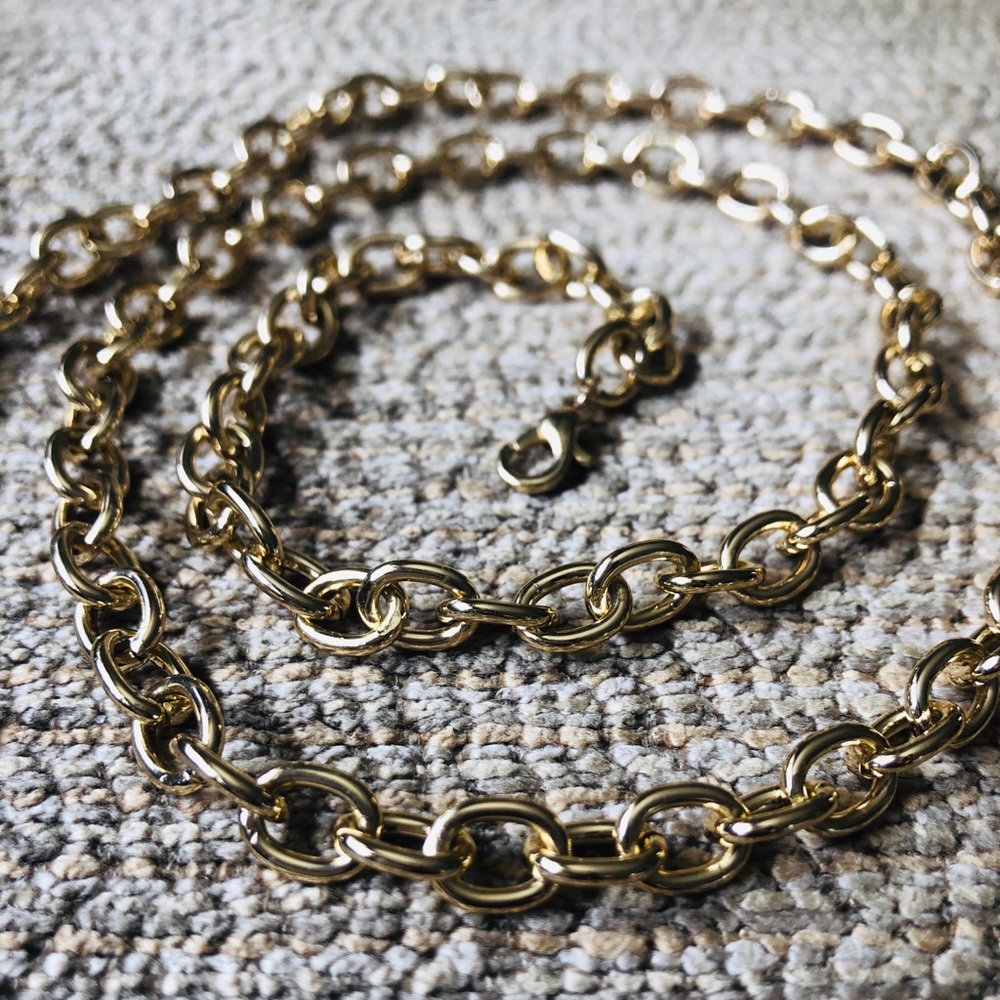 Mask Chain/Holder